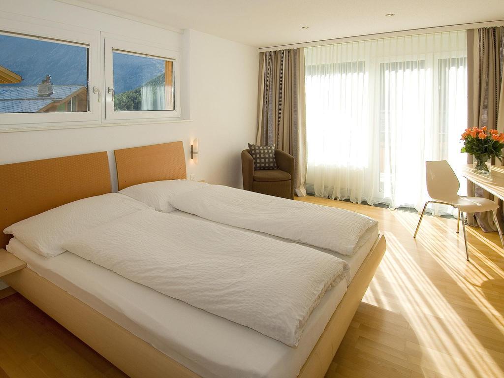 Dolce Vita Saas-Fee Room photo